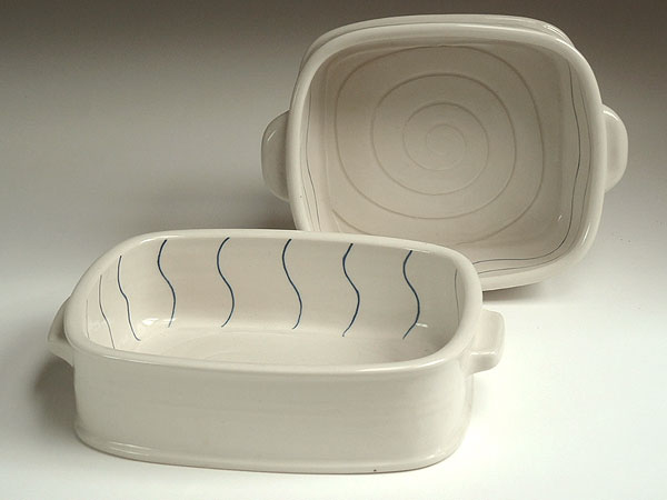 Oblong serving dishes by Jonathan Keep